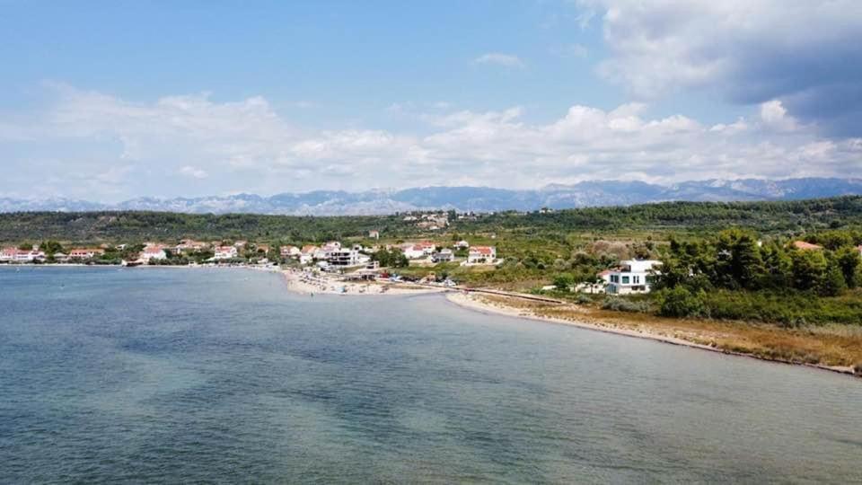 شقة App 4 - 6 Persons Direct On The Seaside, 1St Floor Ljubač المظهر الخارجي الصورة
