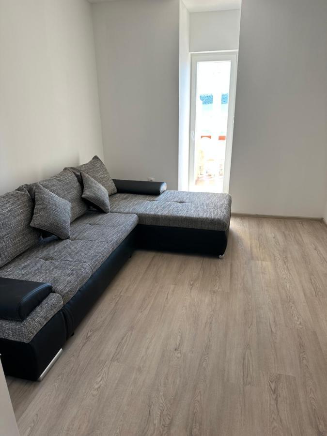 شقة App 4 - 6 Persons Direct On The Seaside, 1St Floor Ljubač المظهر الخارجي الصورة
